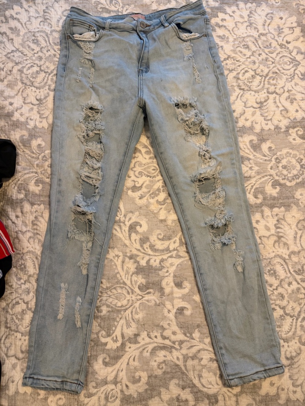 BAMBOO Light Blue Distressed Skinny Jeans